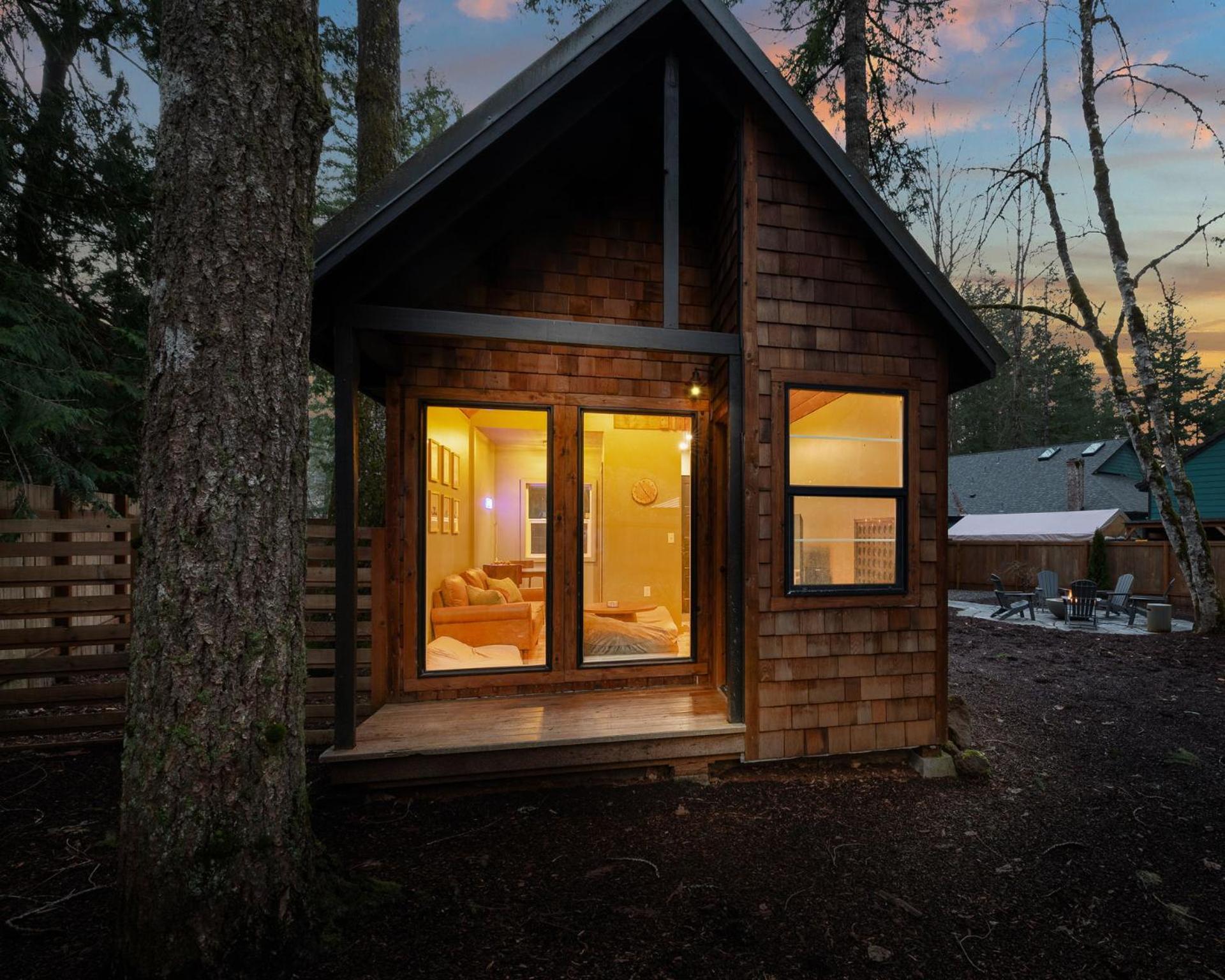 Stay Portland Collection - Alpine Retreat Hot Tub, Fire Pit & Game Room Rhododendron Exterior foto